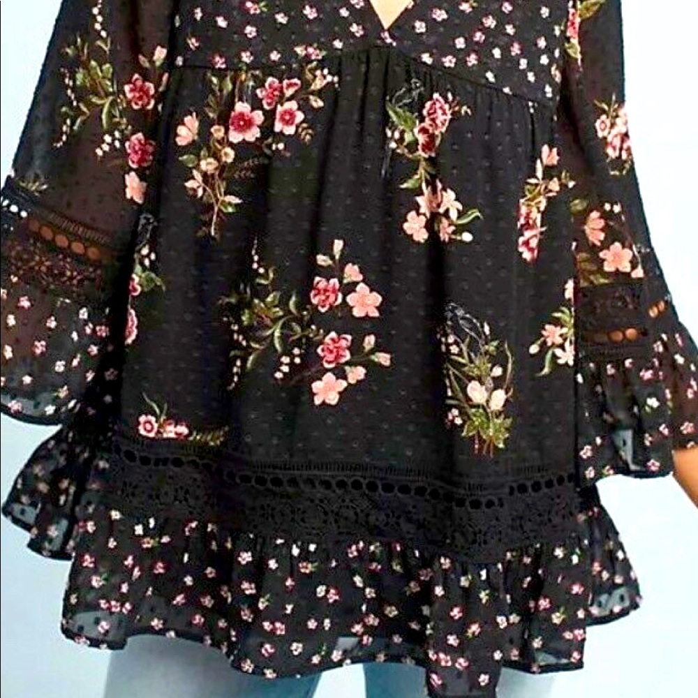 Anthropologie Maeve Bell Sleeve Black Floral Top